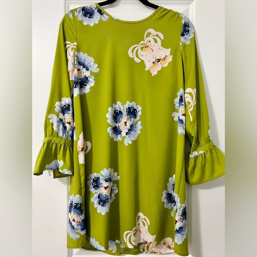 NWT LOFT Floral Dress (XSP)